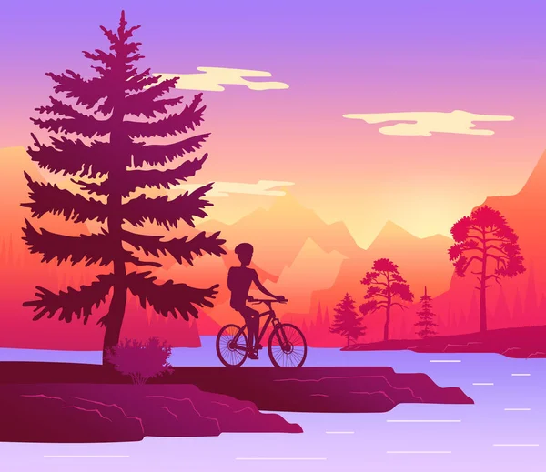Путешественник ездит на велосипеде по лесу. Горный фон. Лесной пейзаж Туризм и спорт — стоковый вектор