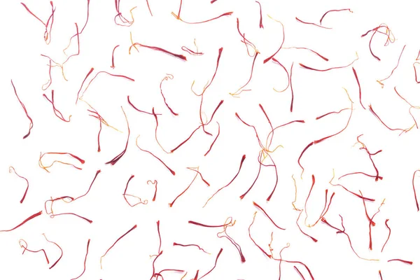 safran beyaz arkaplanda izole edildi