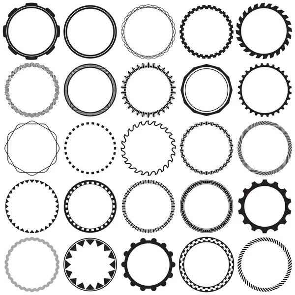 Açık arka plan ile yuvarlak dekoratif süs kenarlık çerçeveleri topluluğu. Vintage etiket tasarımları için idealdir.