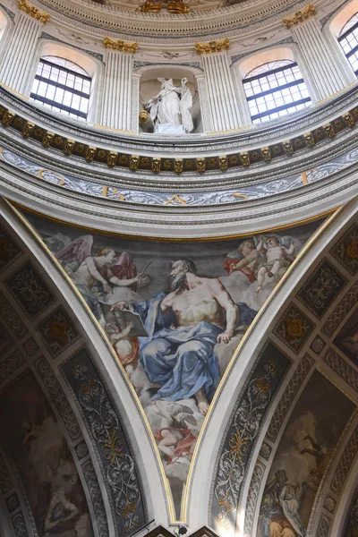 Fresco Church Saint Andrew City Mantova Lombardy Italy — стоковое фото