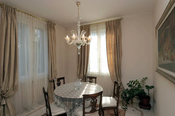 Quarto Almoço Casa Indipendência Lombardy Itália09 — Fotografia de Stock