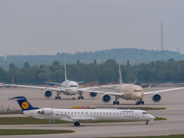 Münih, Almanya / Gemany 16 Mayıs 2019 : Lufthansa Cityline jet