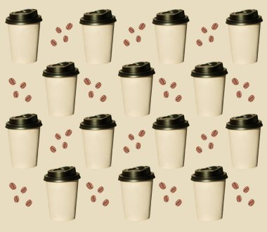 Kahve gitmek, fotoğraf yapılmış düzenli desen. Siyah kapaklı Kraft kağıt bardaklar. Yaşam tarzı kavramı.