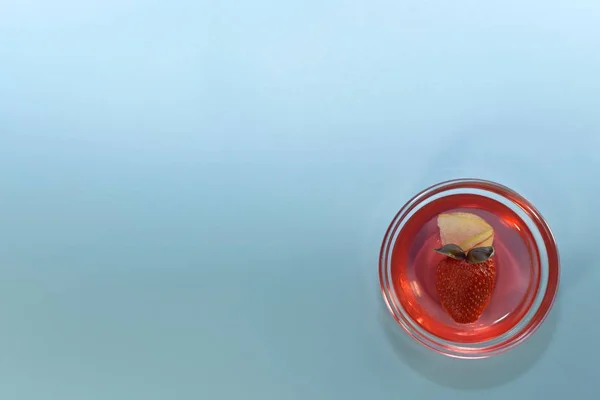 Sobremesa de geleia de morango . — Fotografia de Stock