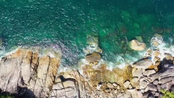 Filmato Roll Vista Aerea Drone Girato Onde Oceaniche Bella Spiaggia — Video Stock