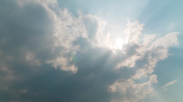 Budujemy Chmury Ruchu Puszyste Puszyste Białe Chmury Czas Mija Wolno — Wideo stockowe