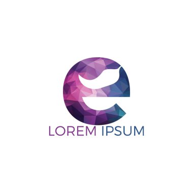 Acı biber alfabesi E vektör logo tasarımı. Sıcak gıda logosu konsept vektör. Sıcak biber simgesi simgesi.