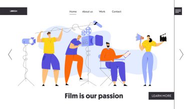 Film Yönetmeni Kontrol Film Çekim Süreci, Kameraman, Ses Mühendisi, Megafon ve Clapper ile Kadın, Moviemaking Personel Web Sitesi Açılış Sayfası, Web Sayfası. Karikatür Düz Vektör İllüstrasyon Afiş