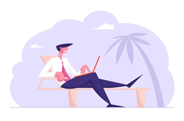 Gutaussehender Geschäftsmann in formeller Kleidung, der auf einem Liegestuhl unter Palmen am exotischen tropischen Strand sitzt und am Laptop arbeitet. Freiberufler oder entfernter Angestellter, Sommerferien. Cartoon flache Vektorillustration — Stockvektor