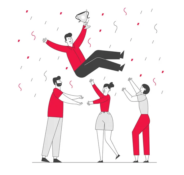 Gratuluji k úspěchu v podnikání. Businesspeians Team Tossing Up in Air Colleague with Gold Cup in Hands. Skupina lidí, kteří slaví vítězství. Cartoon Flat Vector Illustration, Line Art — Stockový vektor