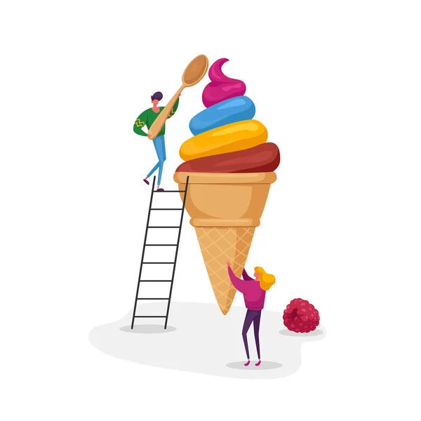 Drobná ženská postava drží obrovskou ovocnou zmrzlinu ve vaflovacím kuželu Muž na žebříku Jezte se lžící. Letní čas jídlo svačinka — Stockový vektor