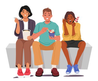 Mutlu genç öğrenciler gülümseyip gülerken farklı tatlarda dondurma yiyorlar. Önlerinde oturan ilginç bir şeyi izliyorlar. Beyaz renkte izole edilmiş vektör çizimleri.