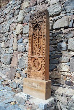 Khachkar, bir antik Ermeni çapraz-taş, at Geghard Manastırı, Ermenistan