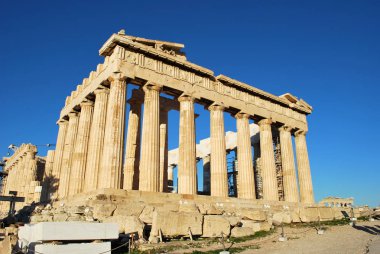 Parlak bir günde Parthenon Tapınağı. Akropolis, Atina, Yunanistan