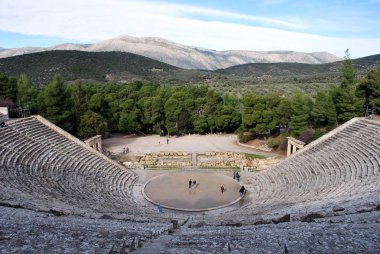 Epidaurus Antik tiyatro Yunanistan