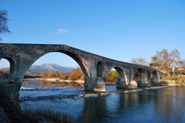 Eski Köprü Arta Yunanistan