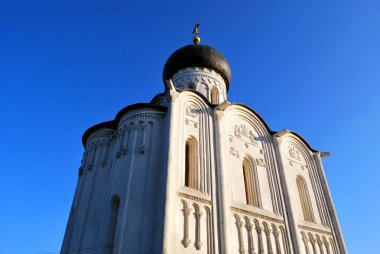 Nerl Nehri üzerinde kutsal bakire şefaat Kilisesi