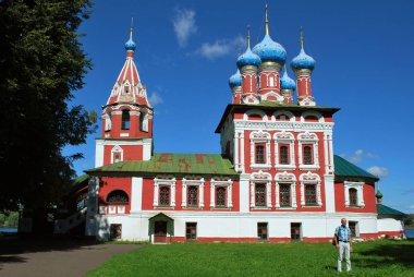 Uglich, Yaroslavl Oblast, Rusya Federasyonu - 11 Ağustos 2015: Kilise o