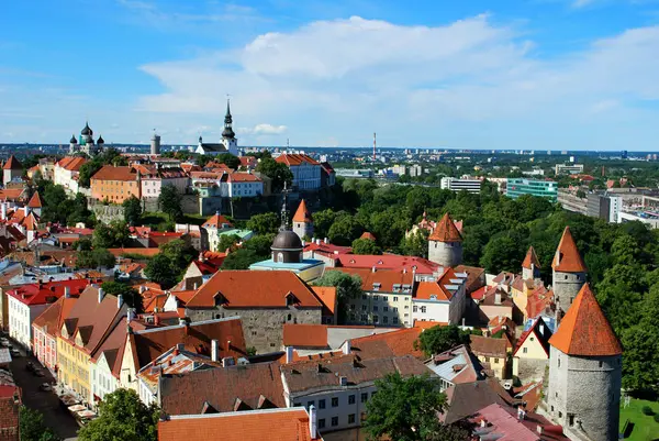 La vista del casco antiguo de Tallin, Estonia —  Fotos de Stock