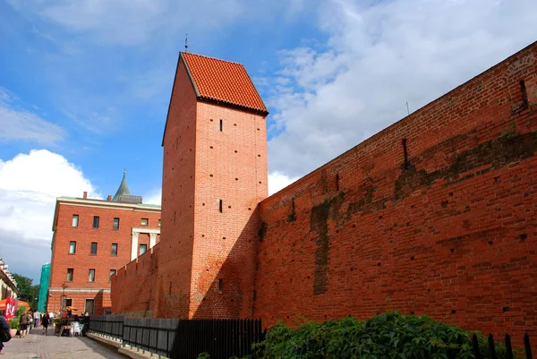 Riga, Letland - 17 juli 2012: De vestigingsmuur in de oude — Stockfoto