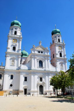 Passau, Bavaria, Almanya-Haziran 09, 2014: St Stephen 's Cath