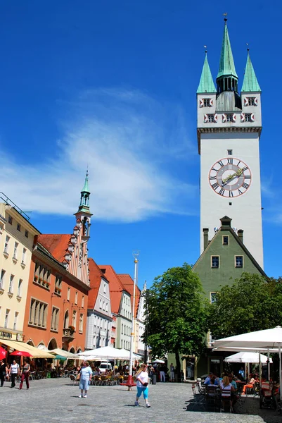 Straubing, Baviera, Germania - 07 giugno 2014: Il traino della Città Gotica — Foto Stock