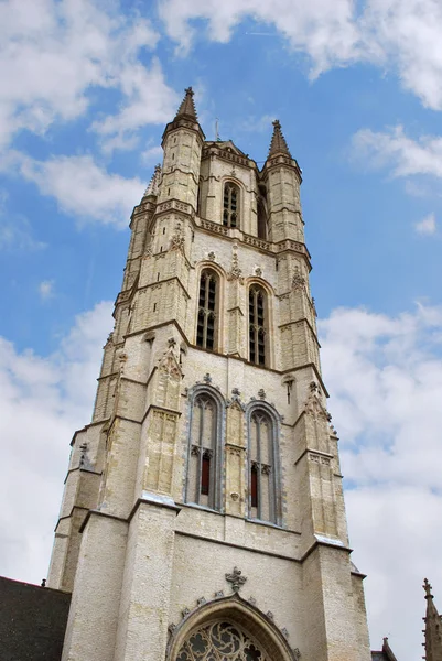 根特历史市中心的圣巴沃大教堂, — 图库照片