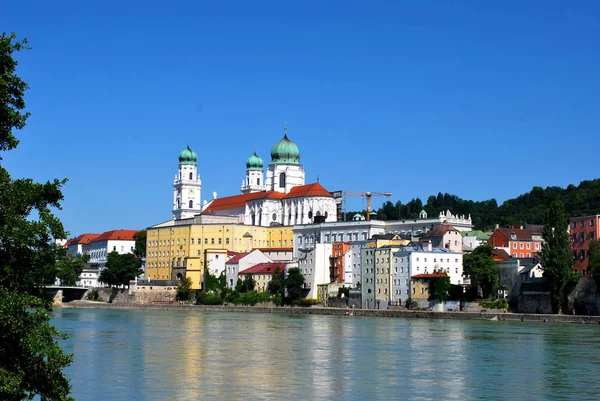 Passau, Baviera, Alemania - 09 de junio de 2014: El St. Stephen 's Cath —  Fotos de Stock