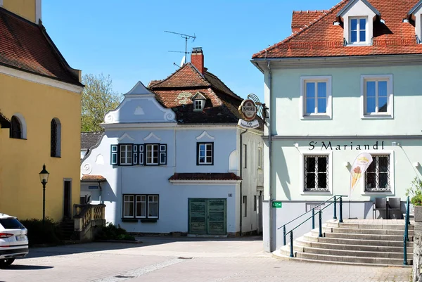 Persenbeug-Gottsdorf, Neder-Oostenrijk, Oostenrijk-22 april 2019: T — Stockfoto