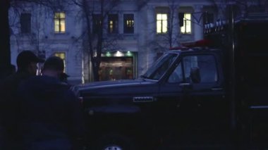 Kiev, Ukrayna. 9 Nisan 2019. Eylemciler ve ulusal Kolordu siyasi partinin destekçileri Ukrayna silahlı kuvvetleri yetkilileri yolsuzluk bir soruşturma talep için bir mitinge katılmak