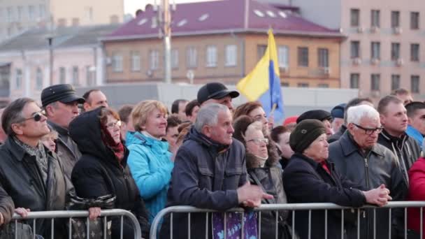 Kyjev Ukrajina Dubna 2019 Prezidentská Debata 2019 Povzbuzování Davu Policejní — Stock video