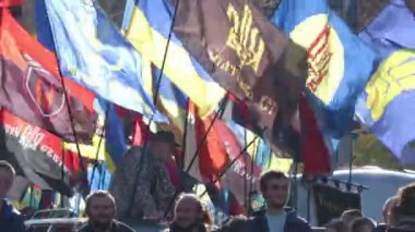 Kyiv, Ukrayna 14 Ekim 2019. Milliyetçi aktivistler, Ukrayna destekçileri Minsk Protokolü ve Steinmeier Formülünü protesto ediyorlar