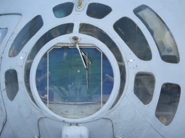 Askeri helikopter, pervaneleri, tesisat ve birimleri için av, yakın çekim.