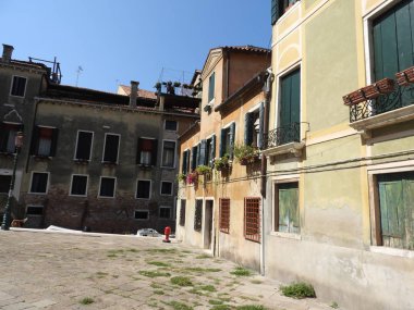 Nefis tarihi taş mimari Venedik, yaklaşık olarak, güneşli İtalya.