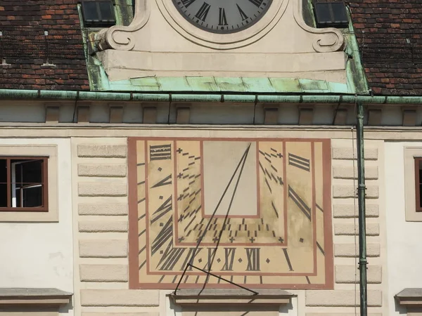 Arquitectura de piedra de fachadas y monumentos, Viena, Austria — Foto de Stock