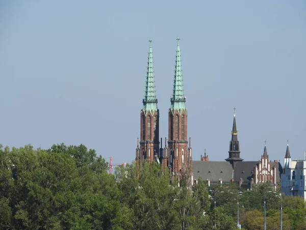 Castello reale, vecchie case a schiera nel centro storico di Varsavia, Polonia. Vista giornaliera . — Foto Stock