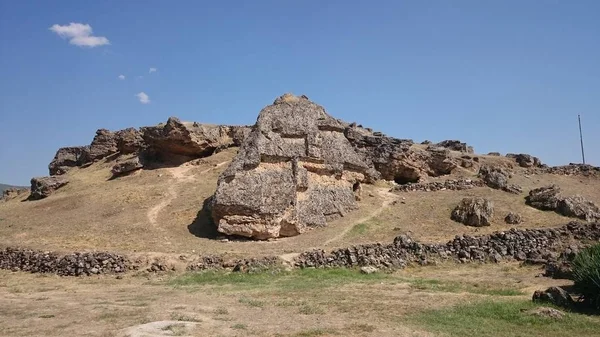 Ruiner och ruinerna av den antika staden, Hierapolis nära Pamukkale, Turkiet. — Stockfoto