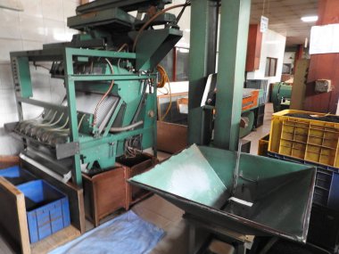 Çay işleme üretim bırakır. Sri Lanka.