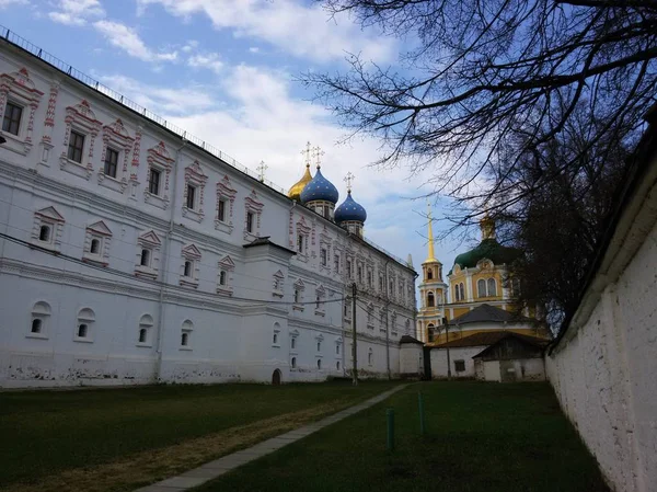 Vista del Kremlin de Ryazan, el Anillo de Oro de Rusia . — Foto de Stock