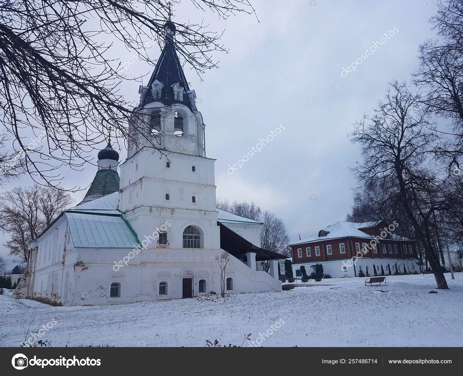 The Kremlin And The Former Residence Of Ivan The Terrible In The Village Of Alexander Alexandrov Vladimir Region Russia Stock Photo C Klitvinov The Kremlin And The Former Residence Of Ivan The Terrible In The Village Of Alexander Alexandrov Vladimir Region Russia Stock Photo C Klitvinov