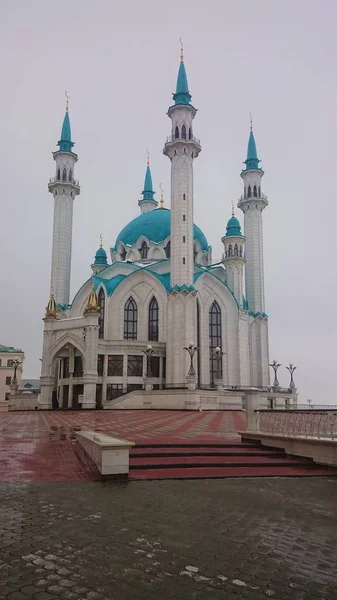 Kazan Kremlin 'de Kul Şerif Qolsherif, kol Şerif, qol Sharif, Qolsarif Camii 'nin int, görünümü. Rusya 'nın en büyük camilerinden biri. UNESCO Dünya Mirası. Kazan, Tatarstan, Rusya. — Stok fotoğraf