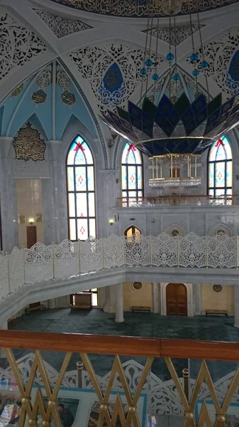 Az érdekes kilátás a Kul Sharif Qolsherinre, Kol Sharif, Qol Sharif, Qolsarif mecset Kazany Kreml. Az egyik legnagyobb mecsetek Oroszországban. UNESCO világörökségi helyszín. Kazan, Tatarstan, Oroszország. — Stock Fotó