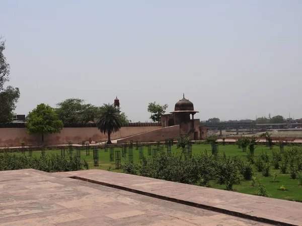 Hrobka na Itimad-ud-Daul, malý Taj Mahal, Agra, Indie. — Stock fotografie