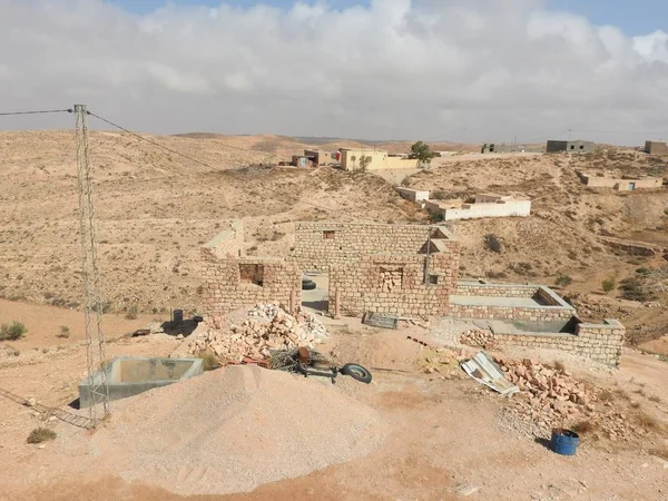 Berberi Köyü Tamezret Gabes il cami sıcak çöl Kuzey Afrika'nın Tunus. — Stok fotoğraf