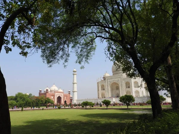 Закри подробиці Тадж-Махал, відомих історичних ЮНЕСКО, любов пам'ятник, найбільший білий мармурової гробниці в Індії, Агра, Уттар-Прадеш. — стокове фото