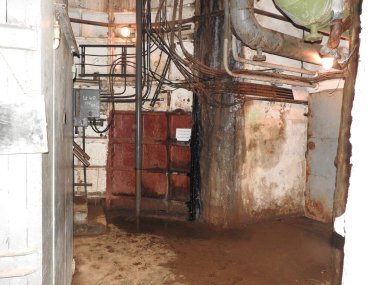 Underground Soviet bunker during the war, details and elements