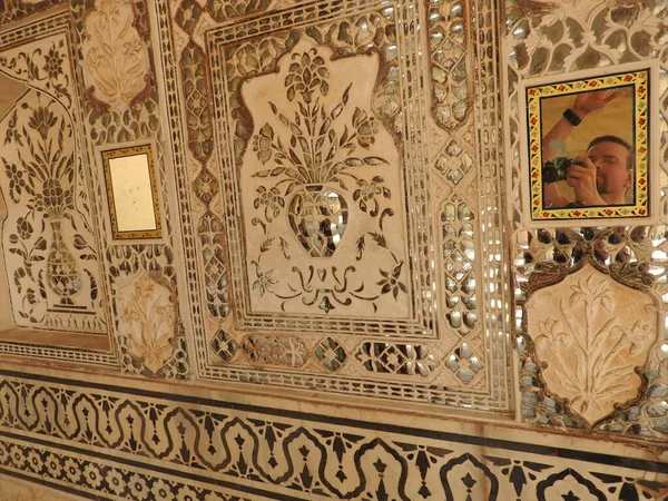 Zbliżenie Gniazda Wiszące Sufitu Budynku Zewnątrz Amber Fort Koło Jaipur — Zdjęcie stockowe