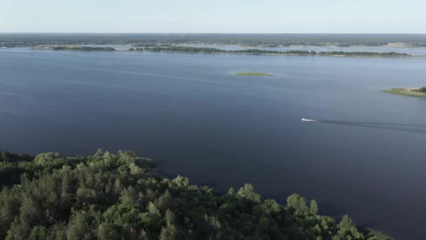 Φύση της Ουκρανίας: ποταμός Dnipro. Αεροφωτογραφία. Αργή κίνηση — Αρχείο Βίντεο