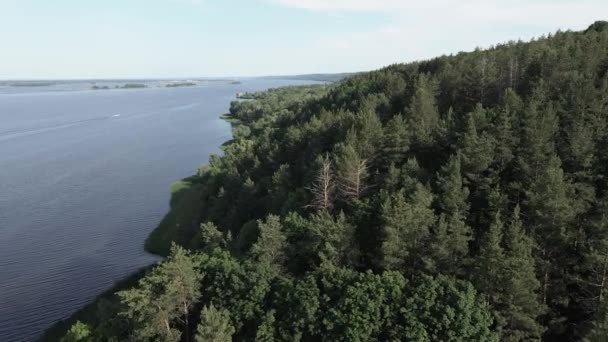 Natuur van Oekraïne: rivier Dnipro. Luchtfoto 's. Langzame beweging — Stockvideo