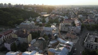 Ukrayna, Kyiv 'in havadan görünüşü. Yavaş çekim